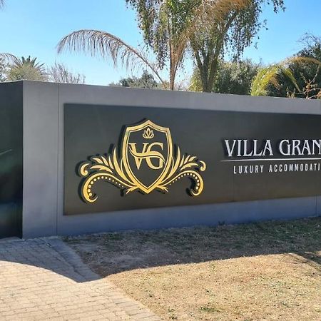 Villa Grande Luxury Accommodation Welkom Exterior foto