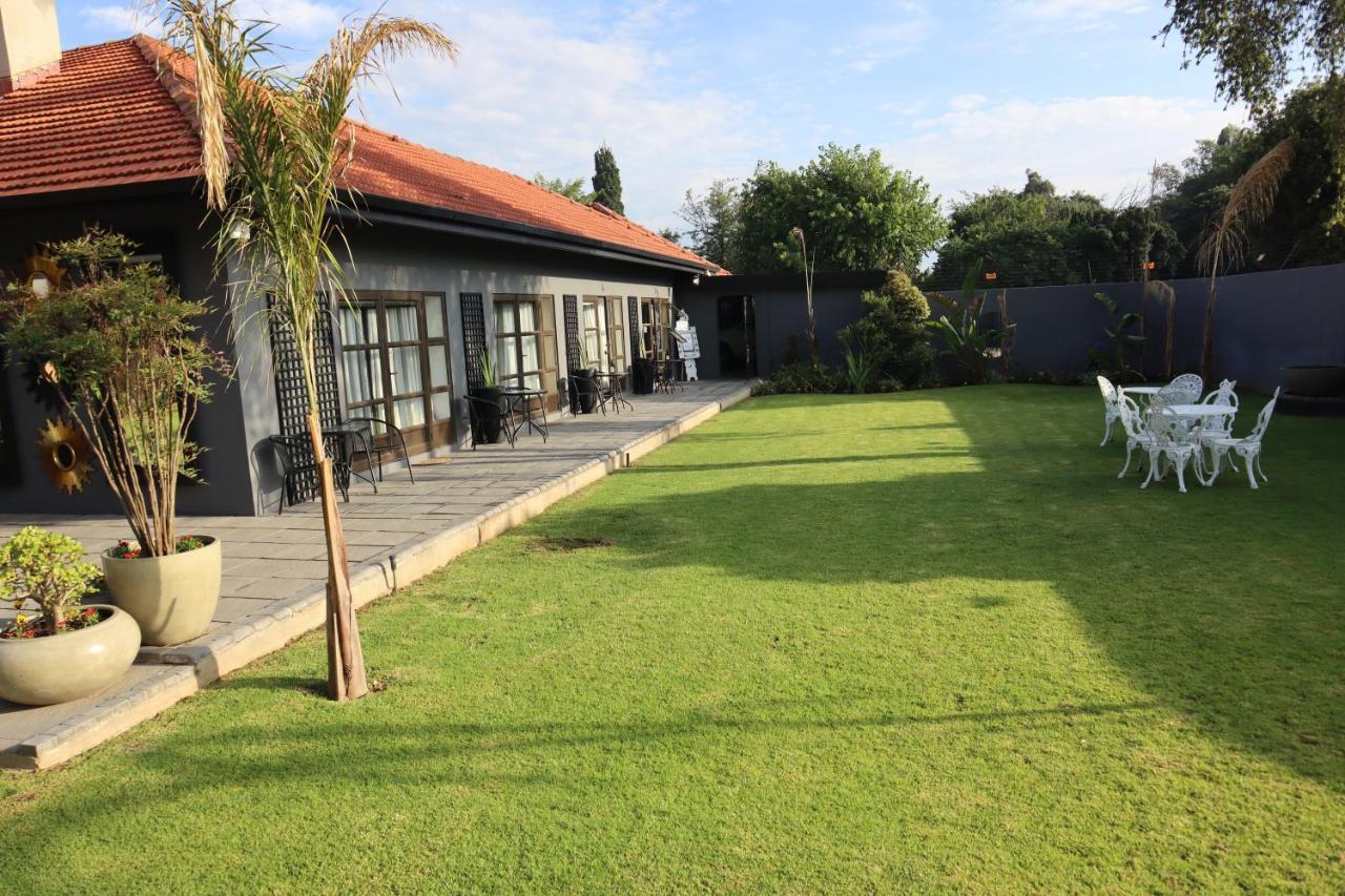 Villa Grande Luxury Accommodation Welkom Exterior foto